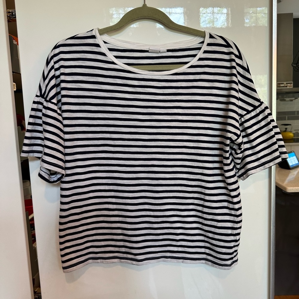 Gap Woman’s striped Shirt